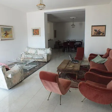 Appartamento Irsina Home *